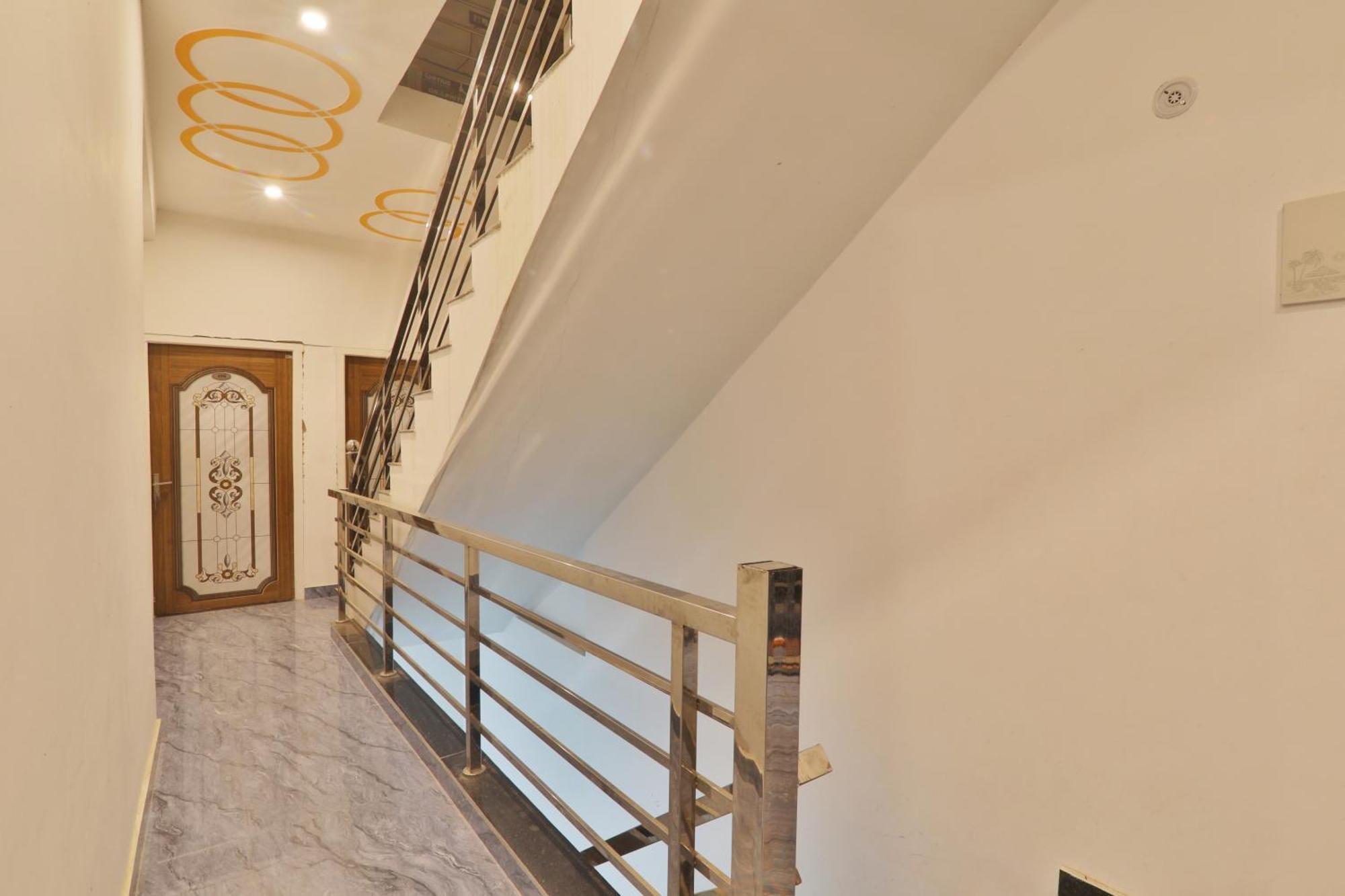 Hotel Ramayan Inn Free Pickup From Ayodhya Dham Junction Exterior foto